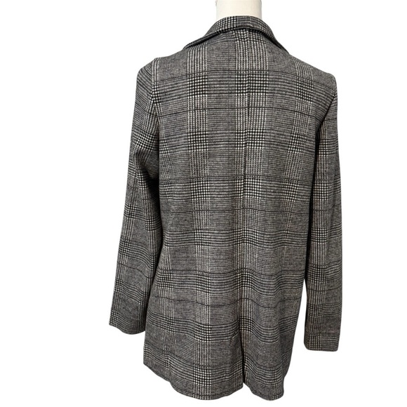 Banana Republic Black and White Plaid Blazer |Very Good Condition - Picture 4 of 8
